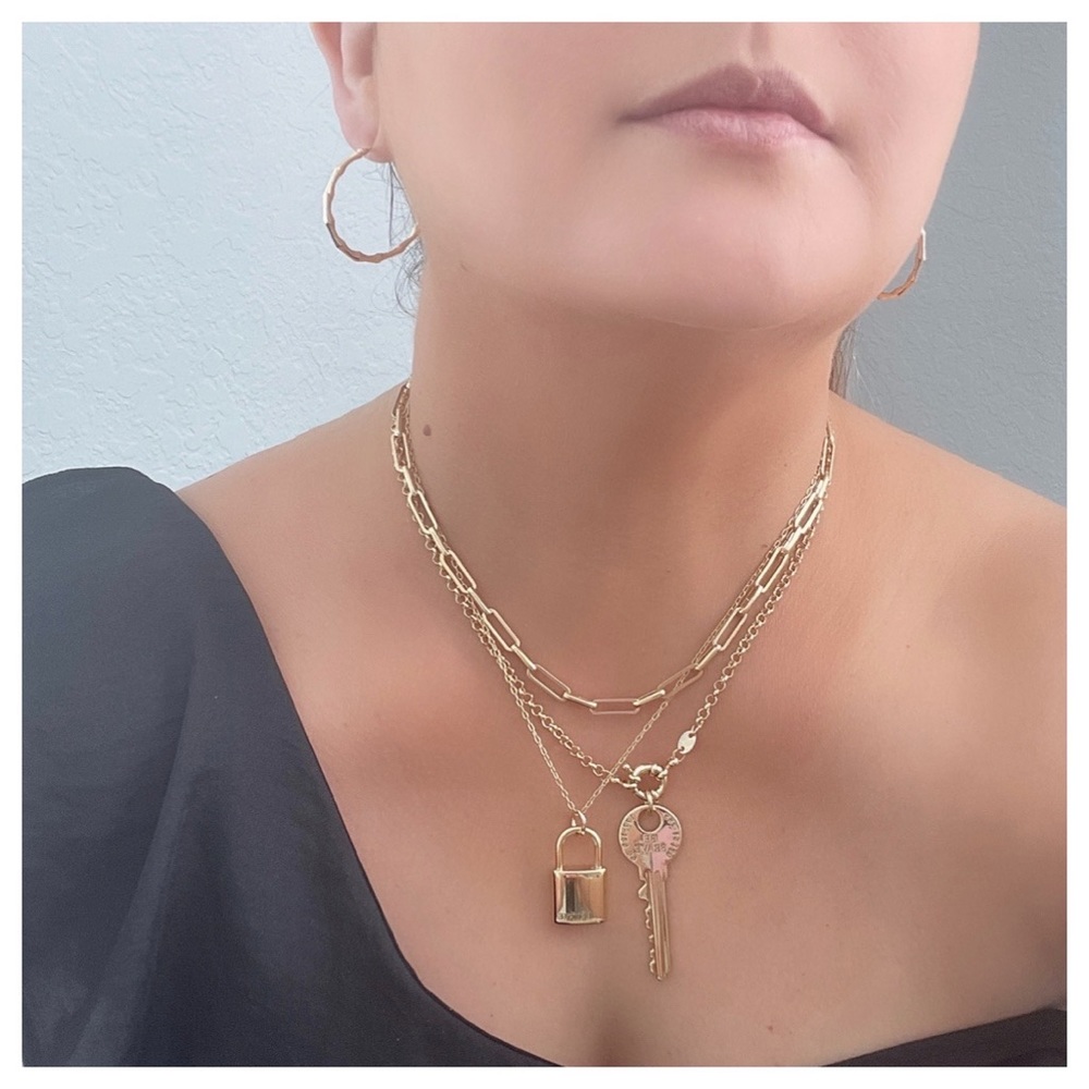 18K GOLD FILLED SET LOCK AND KEY NECKLACE